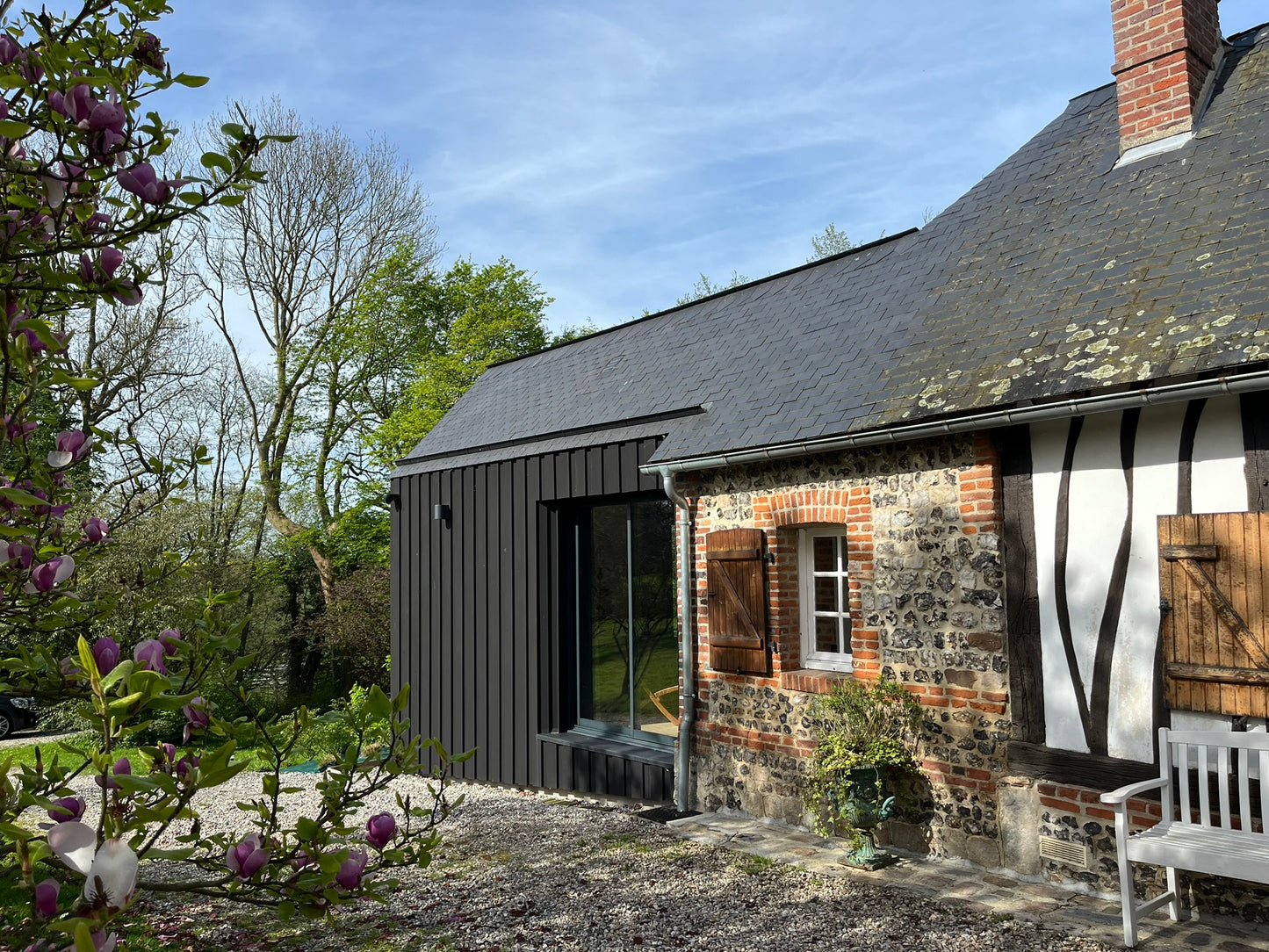 Construction d'une extension bois pour une maison normande près de Veules-les-Roses