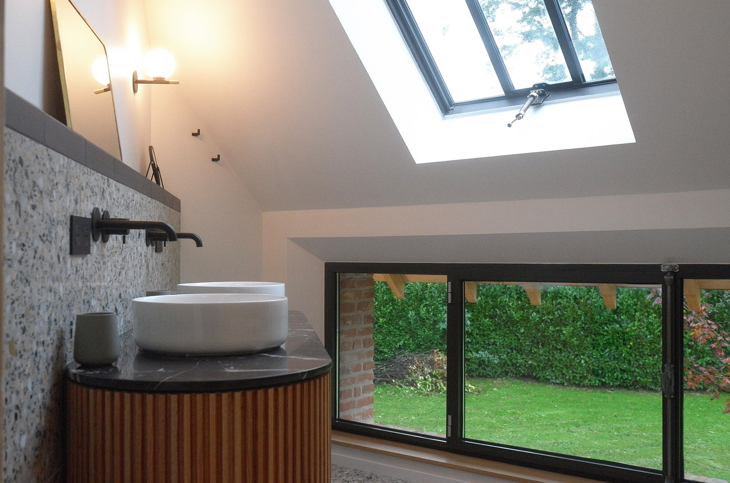 Construction d'une extension en briques de Saint-Jean près de Saint-Valéry-en-Caux